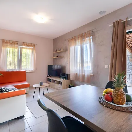 Holiday home House Sokolic *